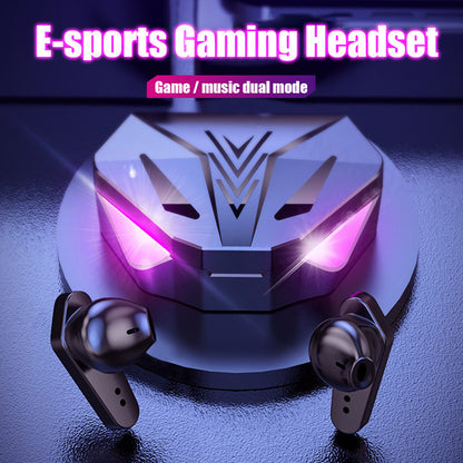 Wireless gaming headphones