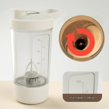 Automatic mixing cup