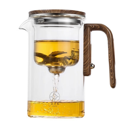 Glass teapot with tea separation